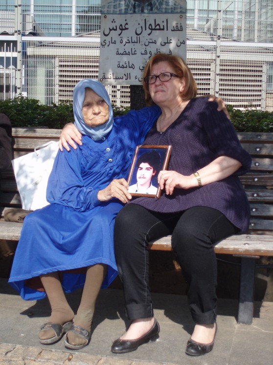 Relatives of disappeared men from Lebanon and Algeria taking part in a gathering organised by the Fédération Euro-méditerranéenne contre les disparitions forcées in Beirut on 21 February 2013. Photo by Gabriella Citroni.