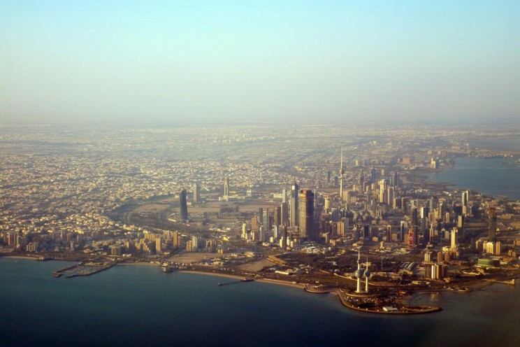 Image: 'Kuwait from above,' by Lindsay Silveira. CC-BY-ND-2.0 via Flickr.
