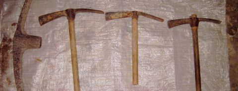 On mattocks and maggots, their behaviour and origins